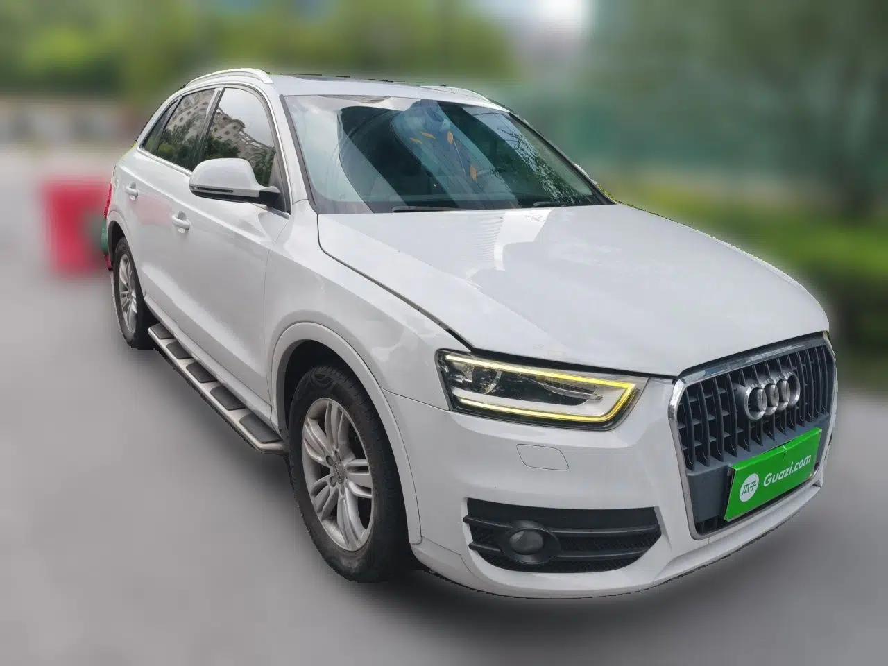 Audi Q3 2015 35 TFSI Comfort Model — миниатюра 3