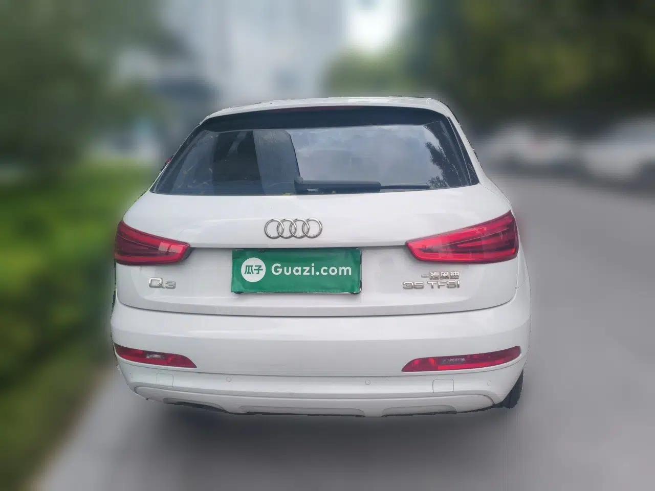 Audi Q3 2015 35 TFSI Comfort Model — миниатюра 5