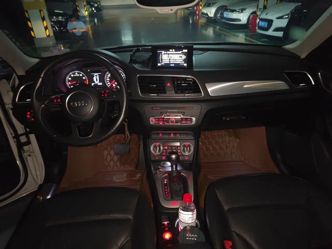 Audi Q3 2015 35 TFSI Comfort Model — миниатюра 9
