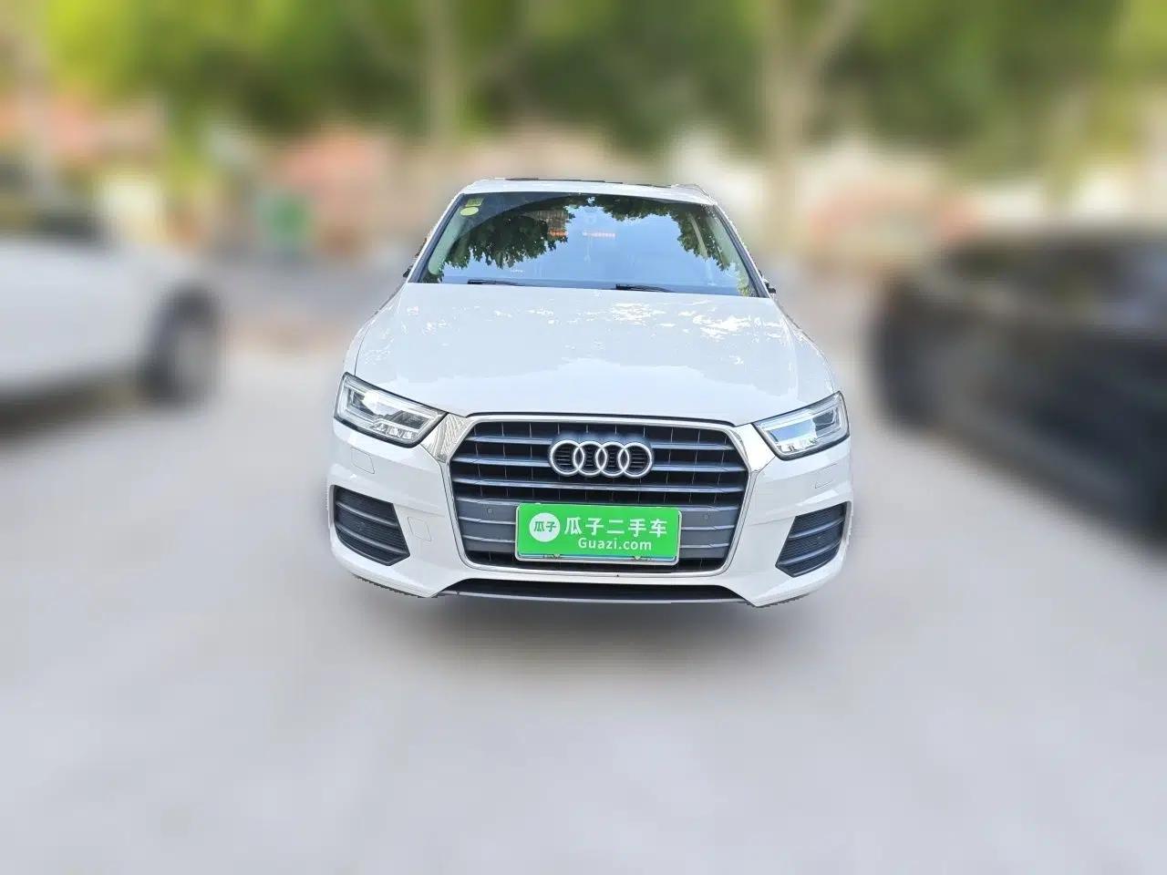 Audi Q3 2018 30th Anniversary Edition 30 TFSI Fashion Model — миниатюра 2