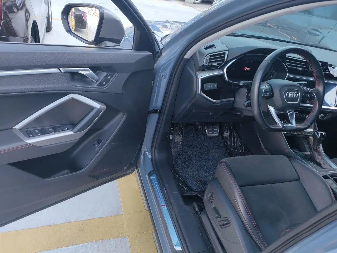Audi Q3 2022 40 TFSI RS Package Performance Model — миниатюра 16