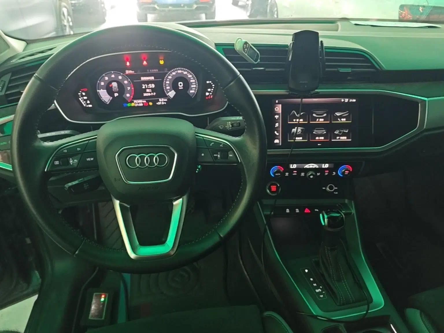 Audi Q3 2021 35 TFSI Progressive Dynamic Edition — миниатюра 12