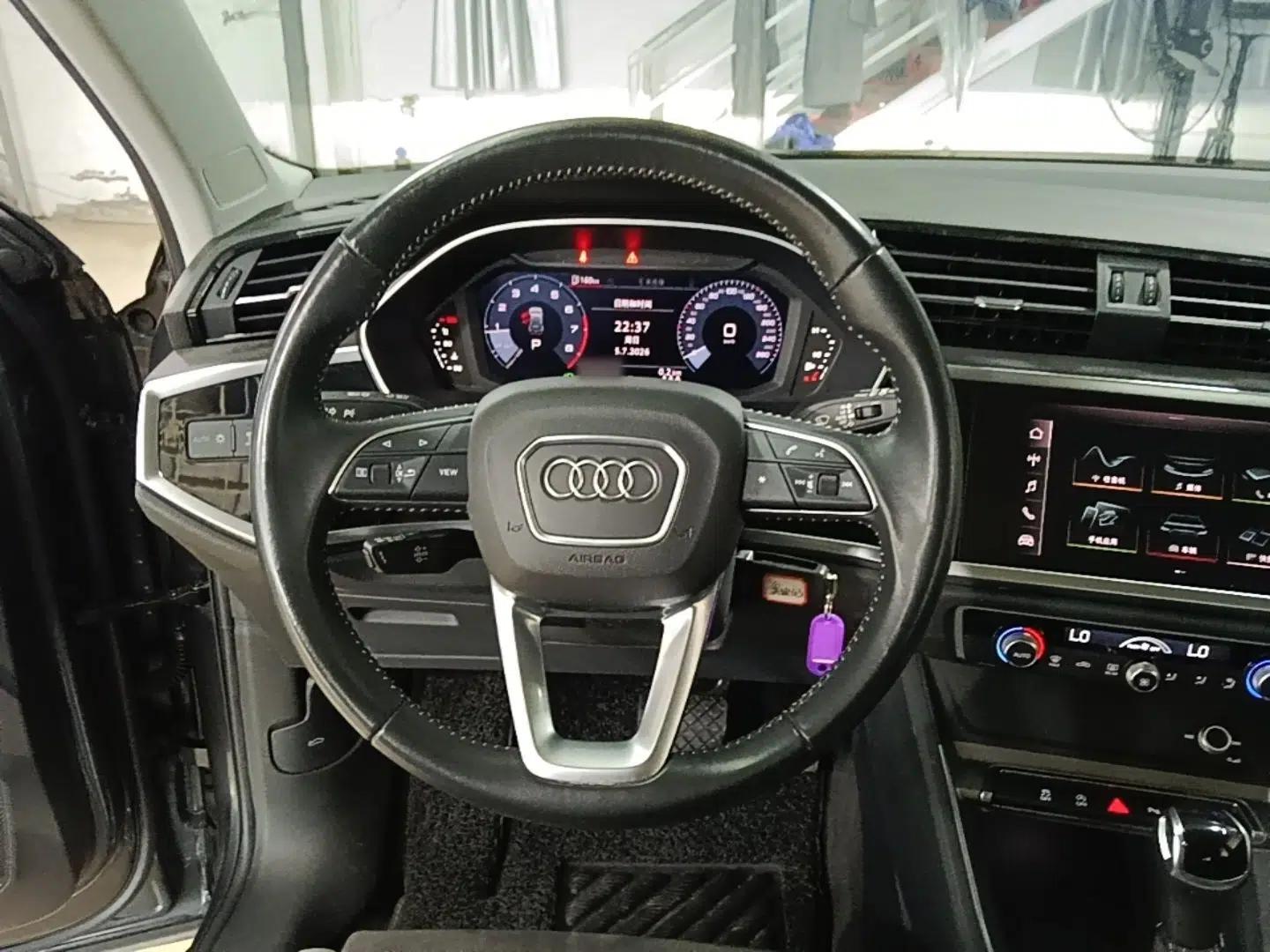 Audi Q3 2021 35 TFSI Progressive Dynamic Edition — миниатюра 13