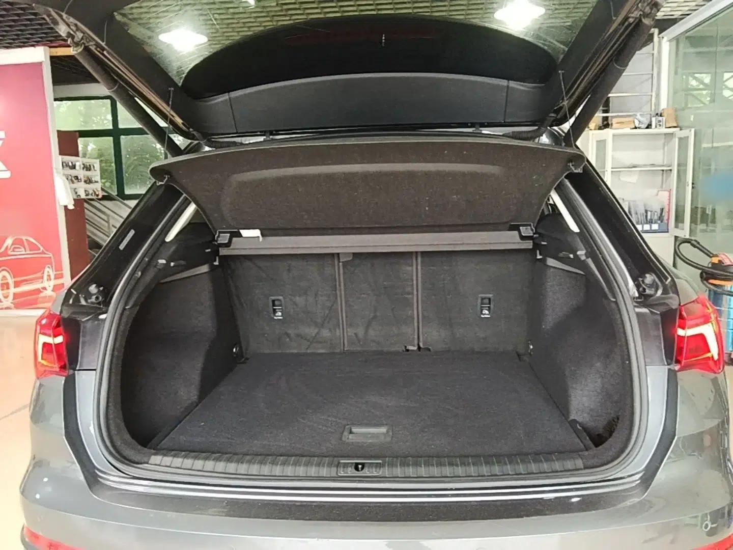 Audi Q3 2021 35 TFSI Progressive Dynamic Edition — миниатюра 22