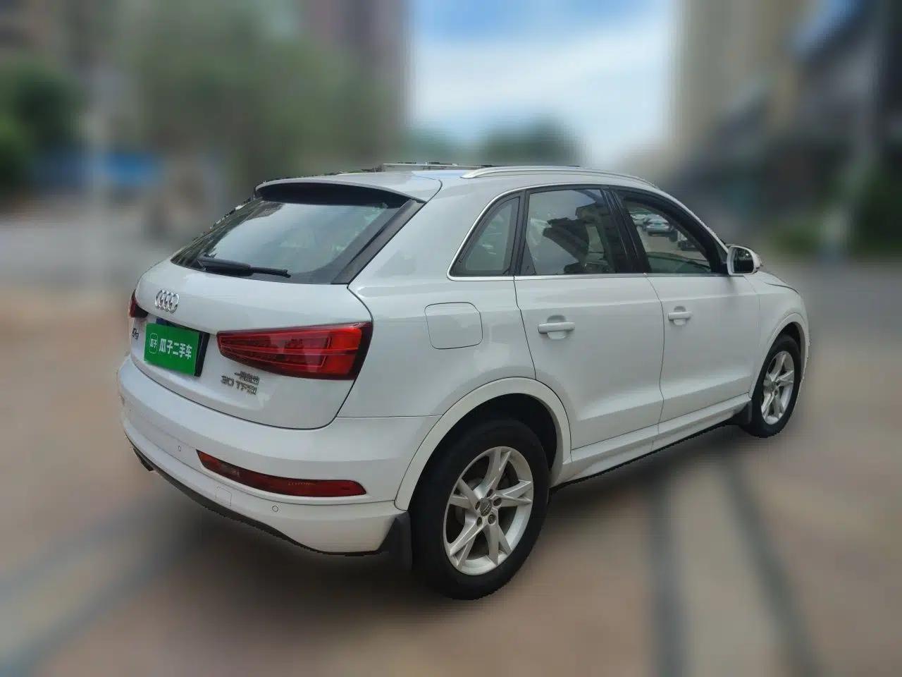 Audi Q3 2018 30th Anniversary Edition 30 TFSI Fashion Model — миниатюра 6