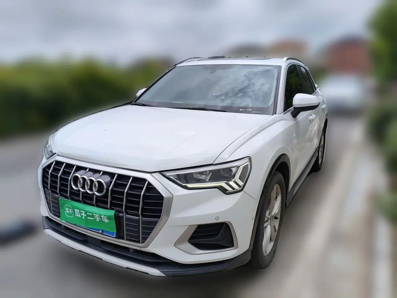 Audi Q3 2021 35 TFSI Fashionable and Elegant Model — миниатюра 1