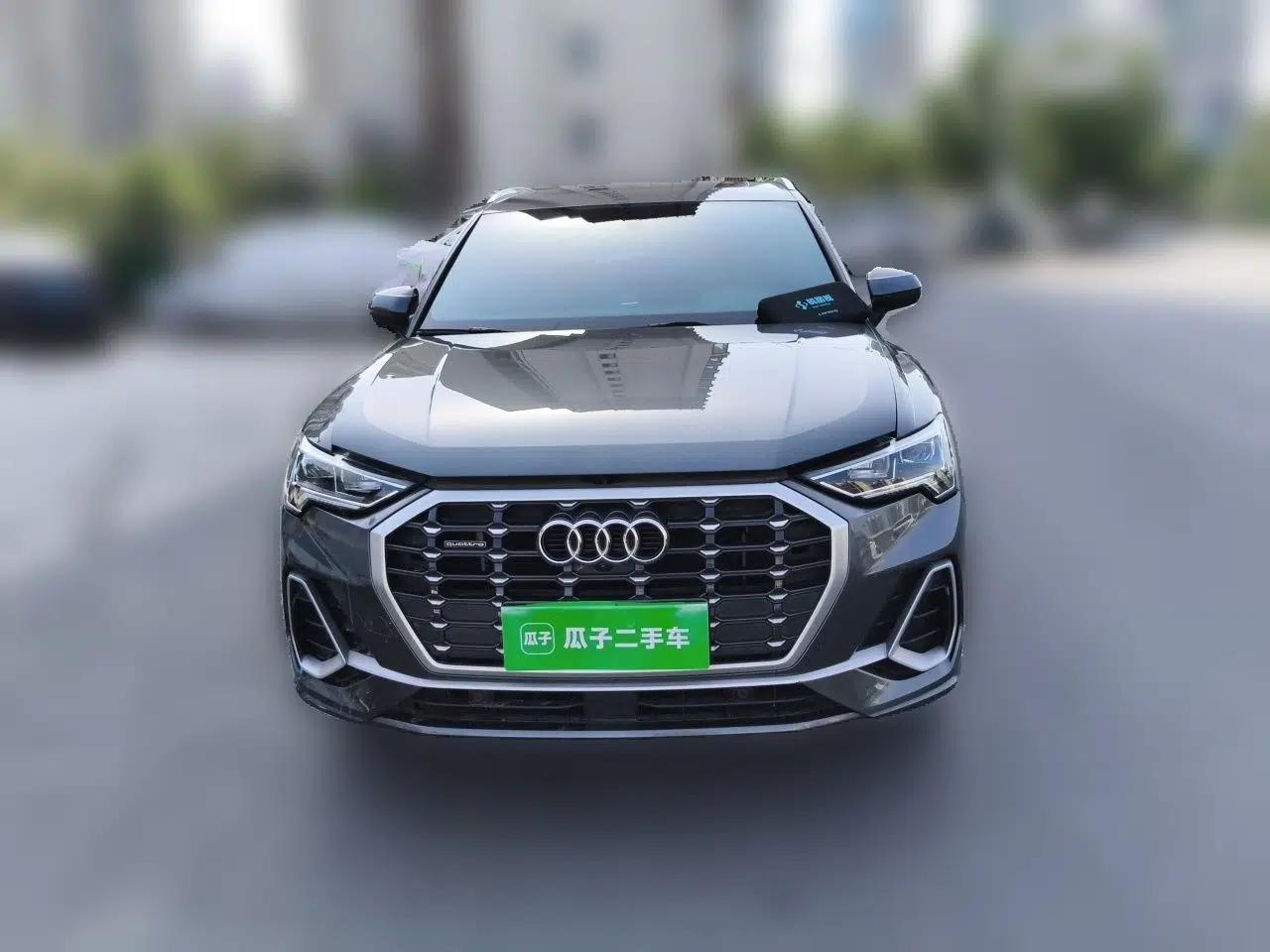 Audi Q3 2022 45 TFSI quattro Fashion Dynamic Model — миниатюра 2