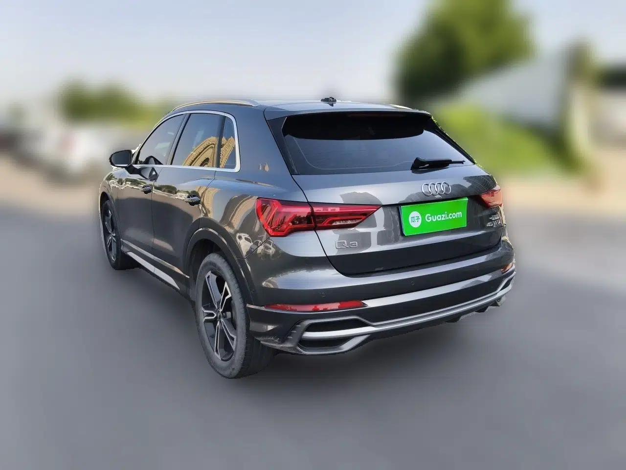 Audi Q3 2022 45 TFSI quattro Fashion Dynamic Model — миниатюра 4