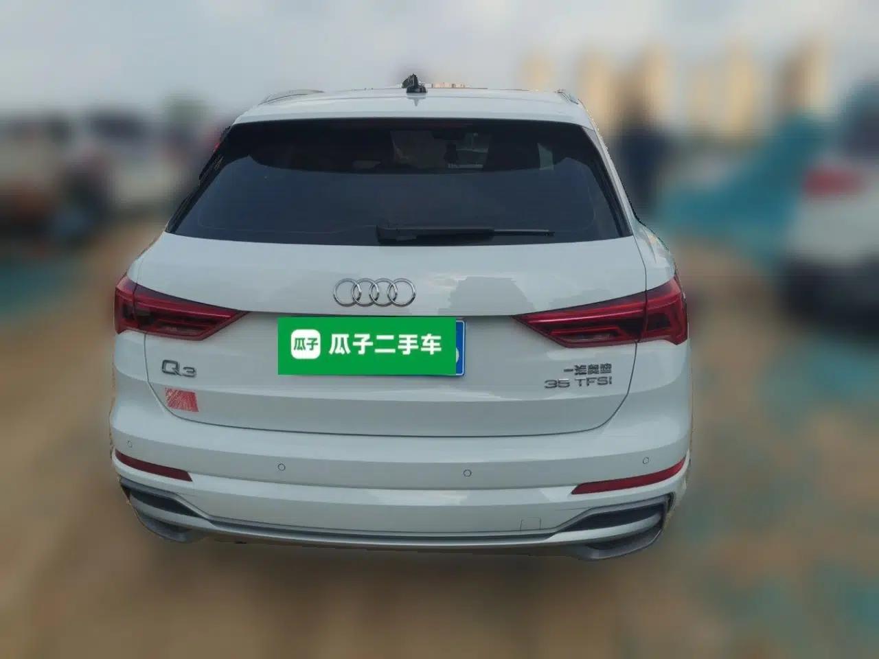 Audi Q3 2022 35 TFSI Fashion Dynamic Model — миниатюра 3