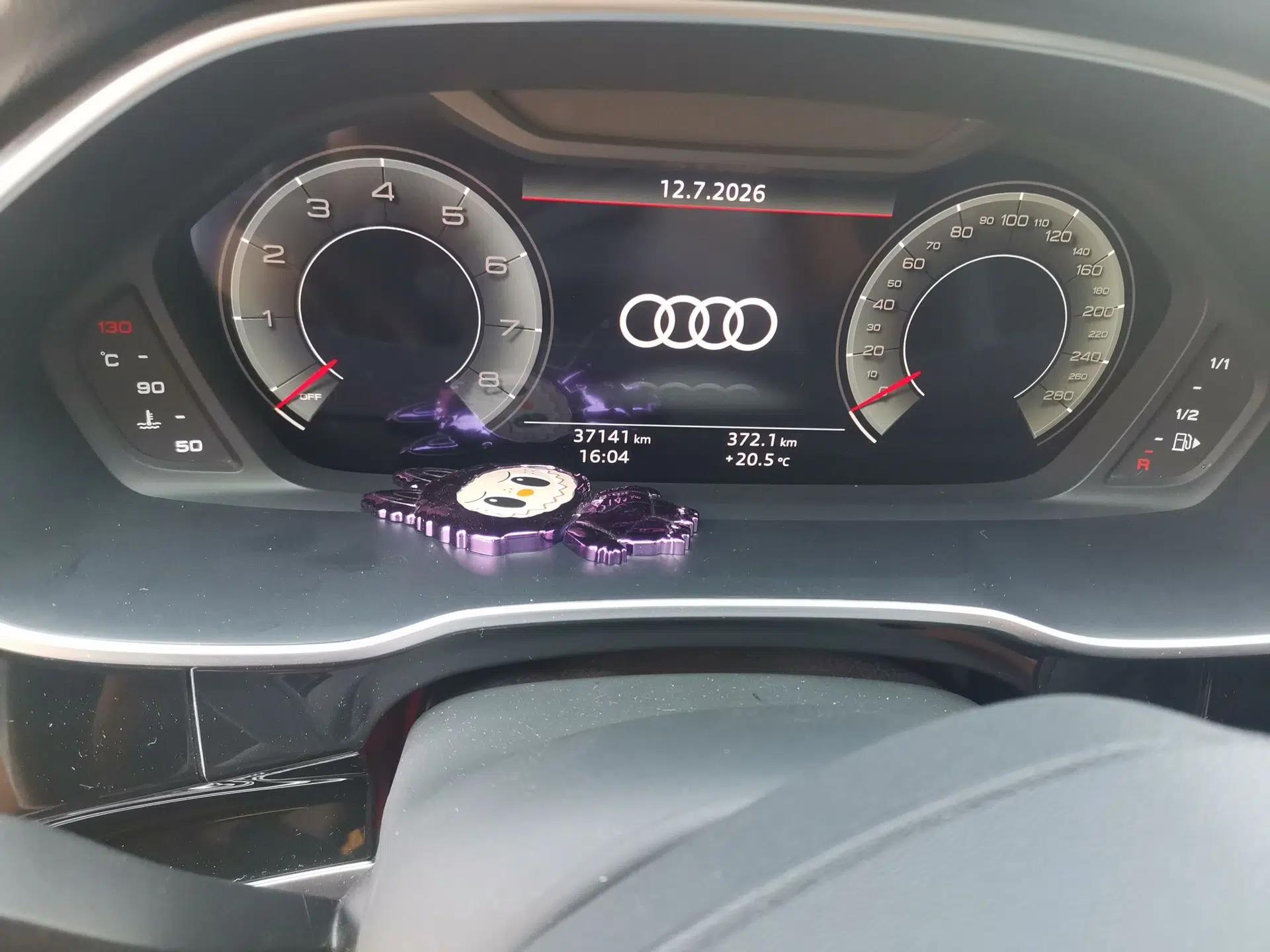 Audi Q3 2022 35 TFSI Fashion Dynamic Model — миниатюра 9