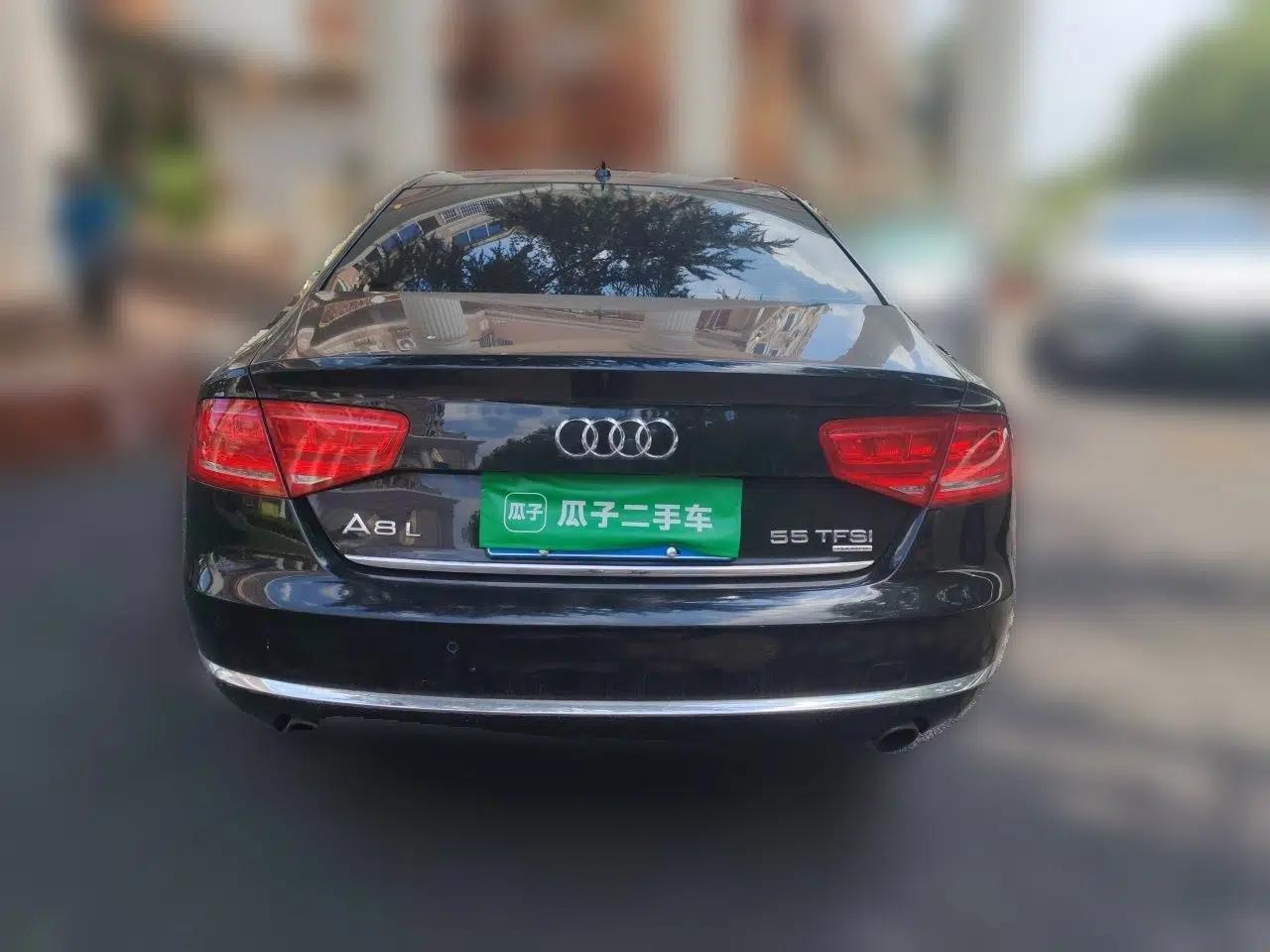Audi A8 2013 A8L 45 TFSI quattro Luxury Model — миниатюра 5