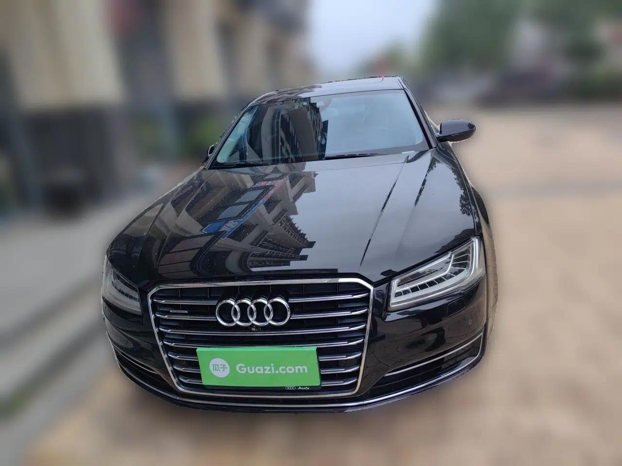Audi A8 2014 A8L 45 TFSI quattro Luxury Model — миниатюра 2