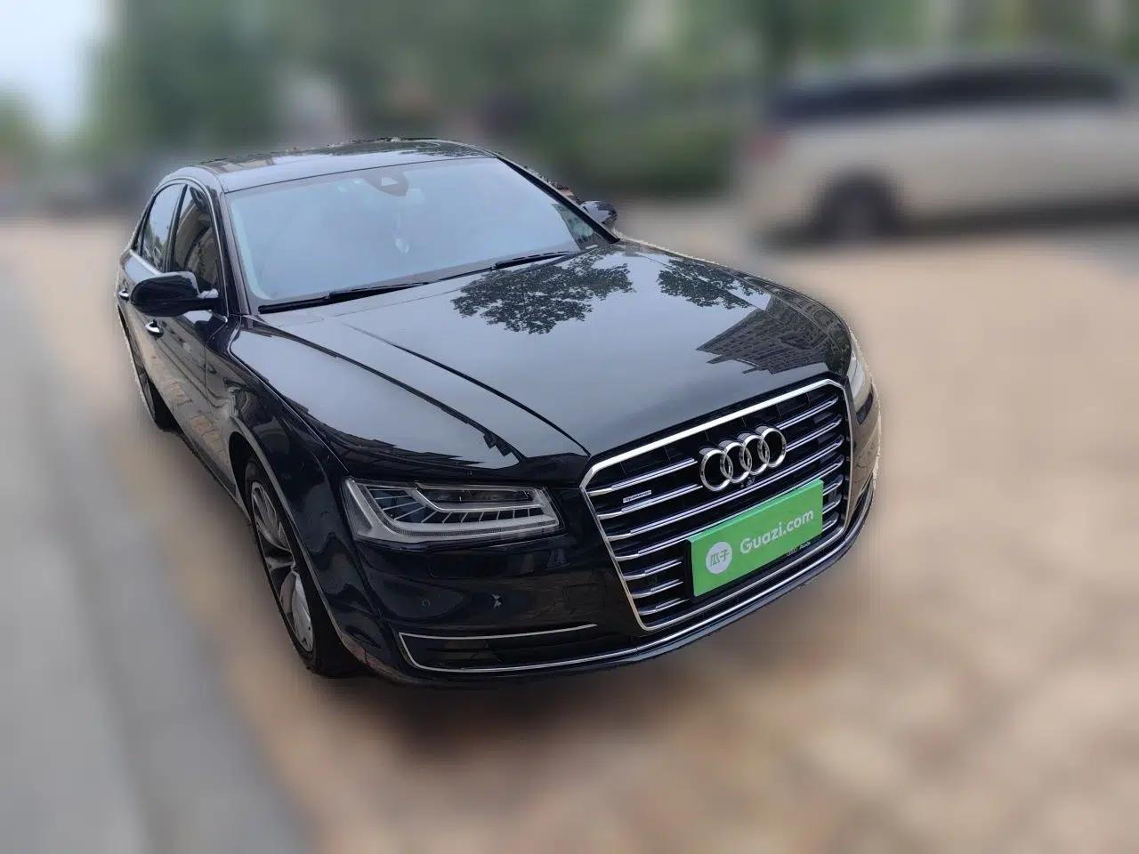 Audi A8 2014 A8L 45 TFSI quattro Luxury Model — миниатюра 3