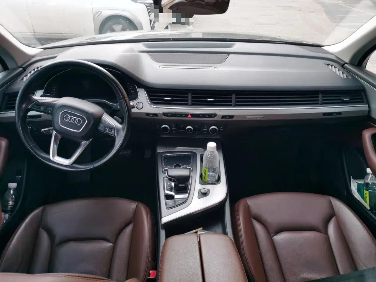 Audi Q7 2019 45 TFSI Comfort Model — миниатюра 9