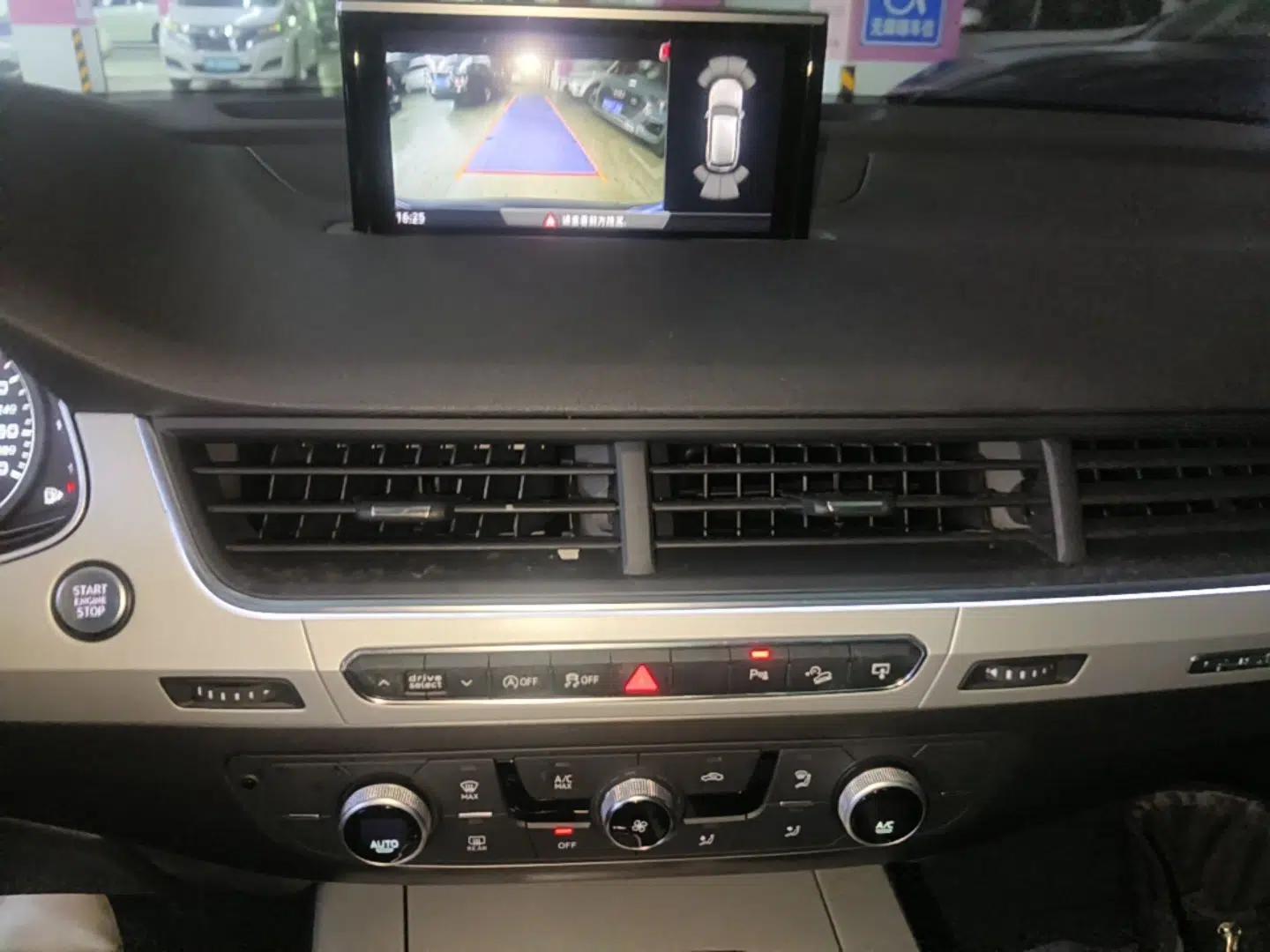 Audi Q7 2016 40 TFSI Comfort Model — миниатюра 15