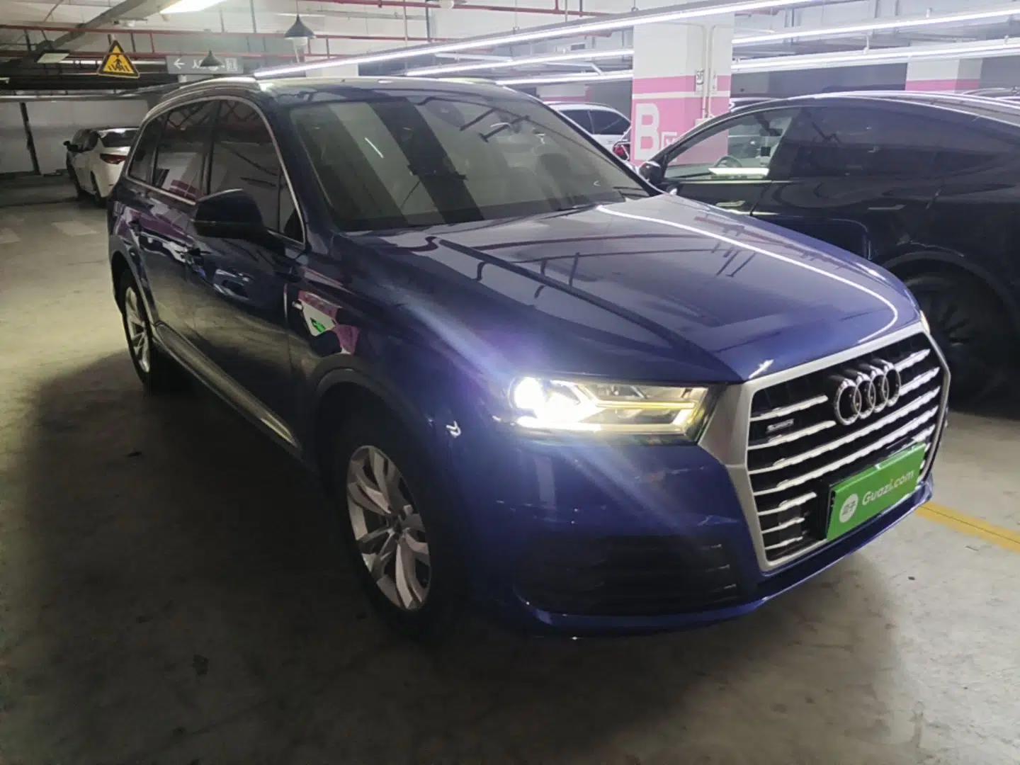 Audi Q7 2016 40 TFSI Comfort Model — миниатюра 3