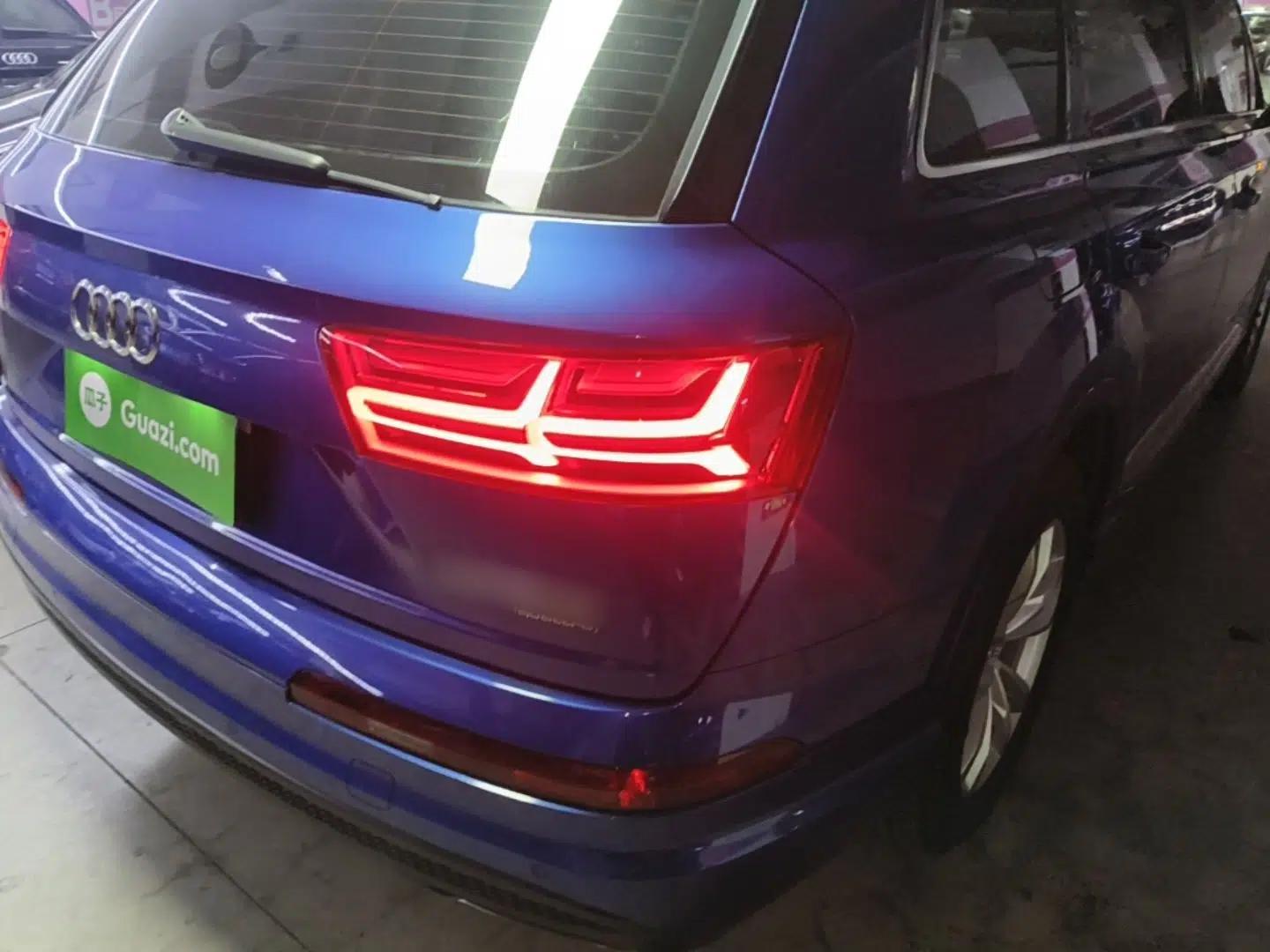 Audi Q7 2016 40 TFSI Comfort Model — миниатюра 9