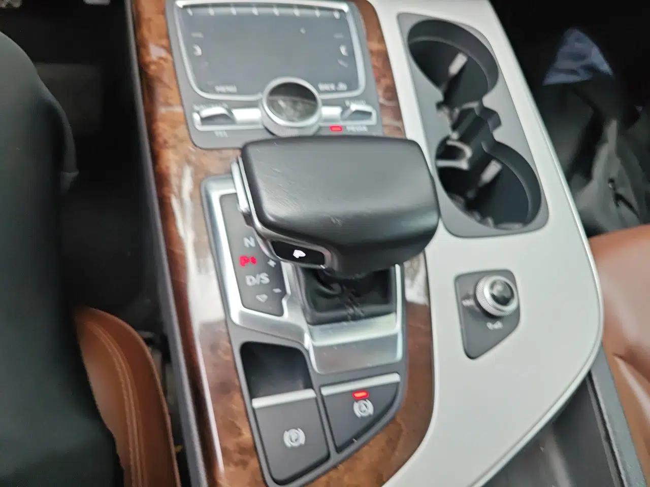 Audi Q7 2016 45 TFSI S line Sport Edition — миниатюра 14