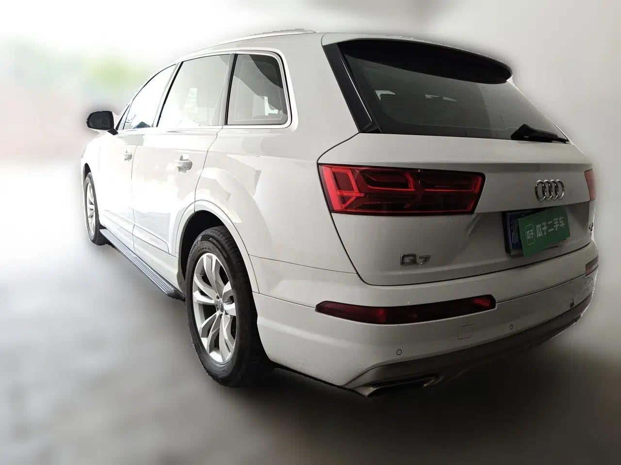 Audi Q7 2016 40 TFSI Comfort Model — миниатюра 4