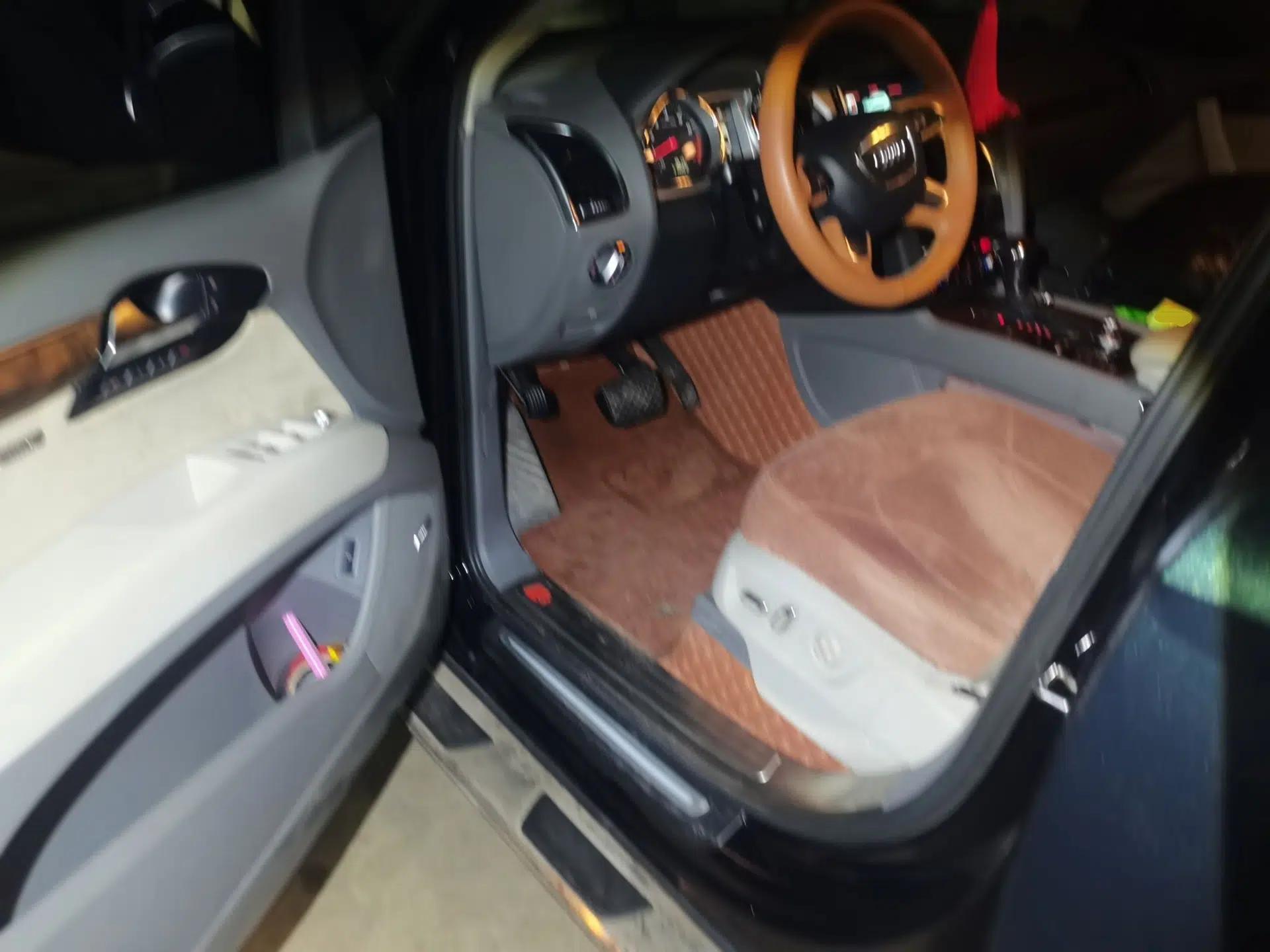 Audi Q7 2012 3.0 TFSI Comfort Model (200kW) — миниатюра 16