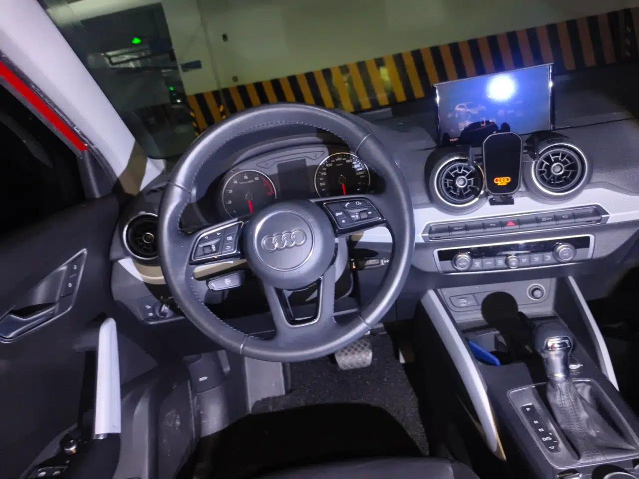 Audi Q2L 2018 35 TFSI Fashion Dynamic Version China VI Emission Standard — миниатюра 10