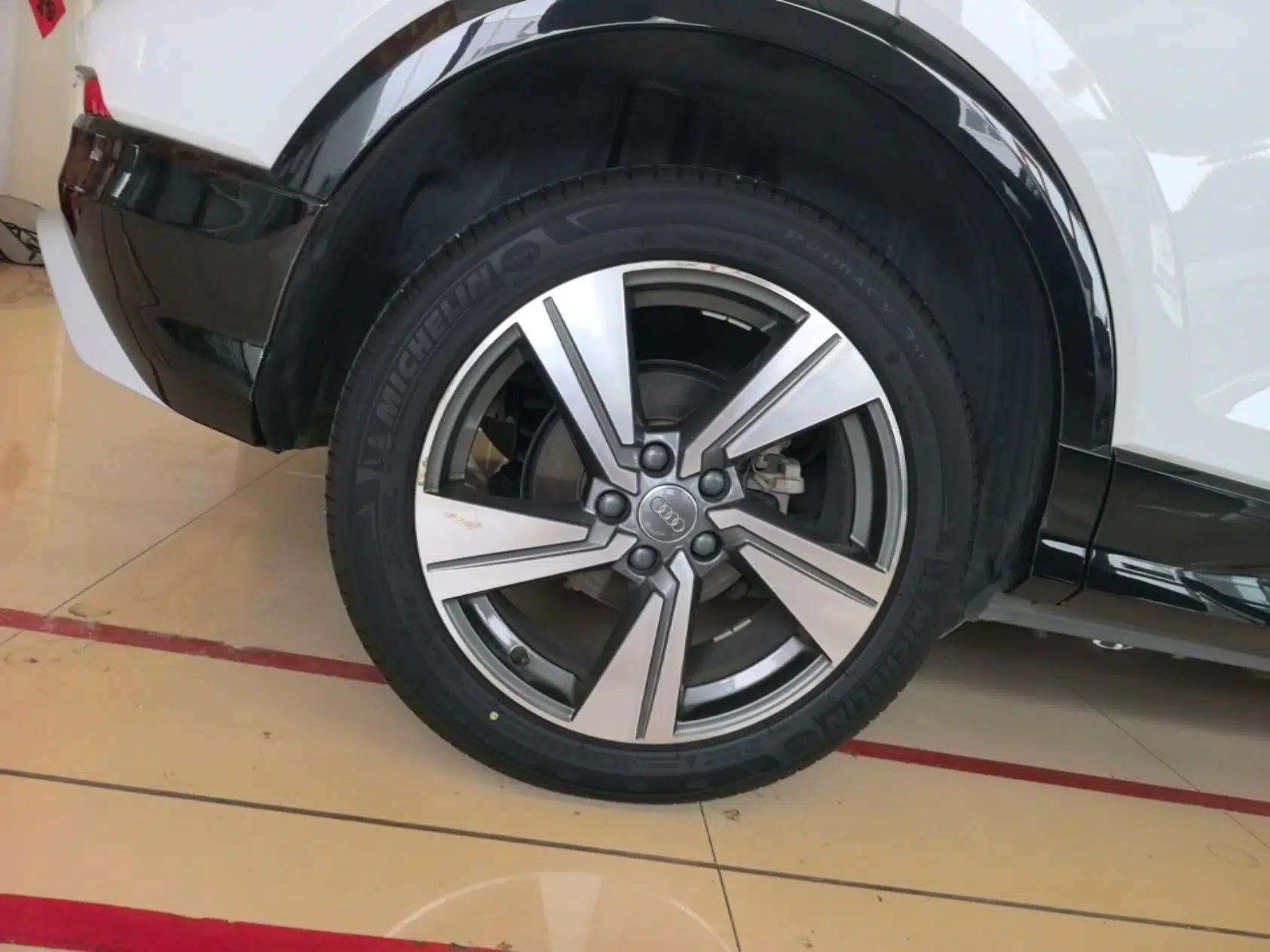 Audi Q2L 2018 35 TFSI Fashion Dynamic Version China VI Emission Standard — миниатюра 11