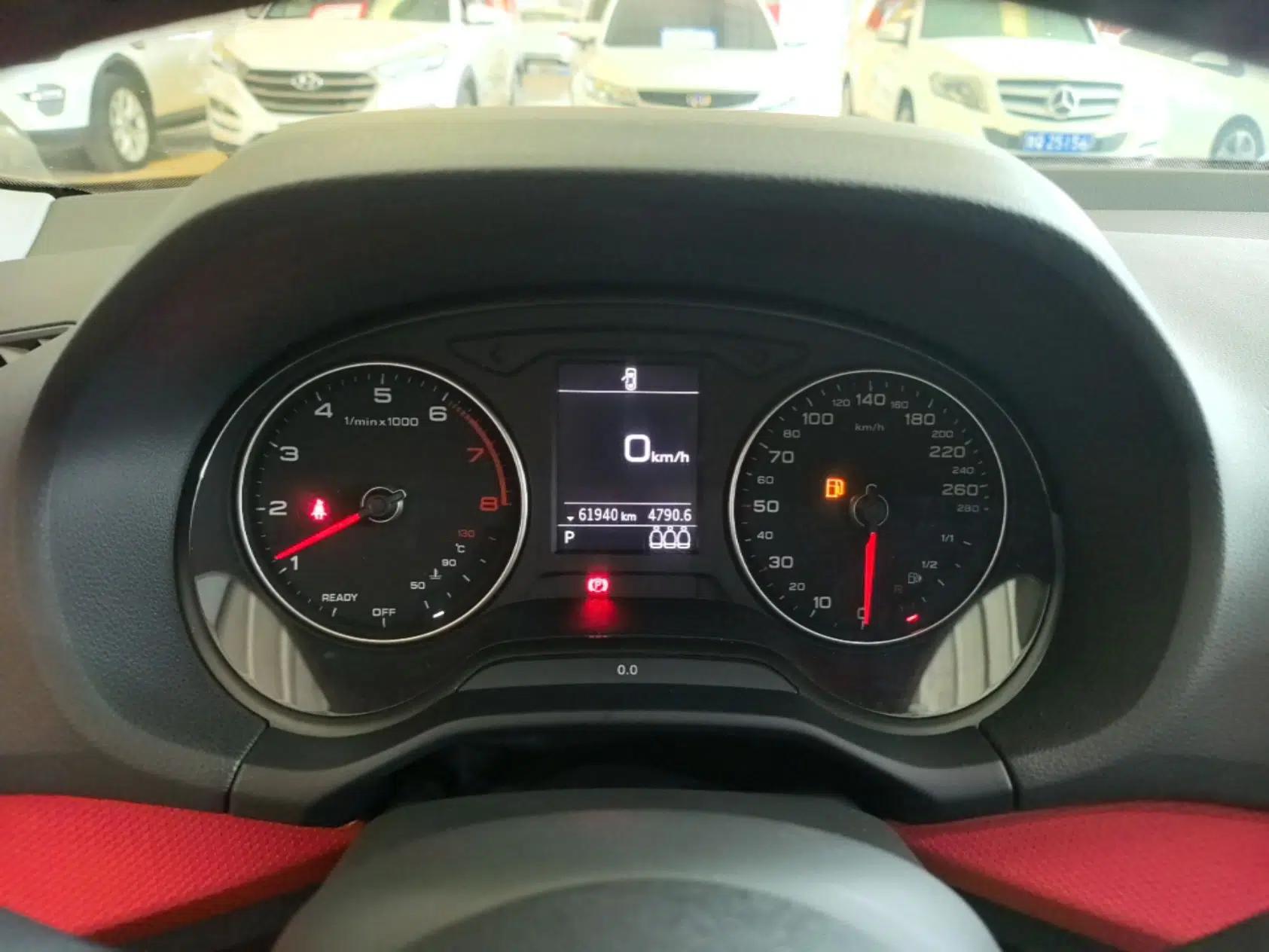 Audi Q2L 2018 35 TFSI Fashion Dynamic Version China VI Emission Standard — миниатюра 14