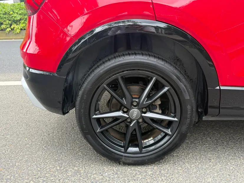 Audi Q2L 2018 35 TFSI Launch Exclusive Edition China V — миниатюра 4