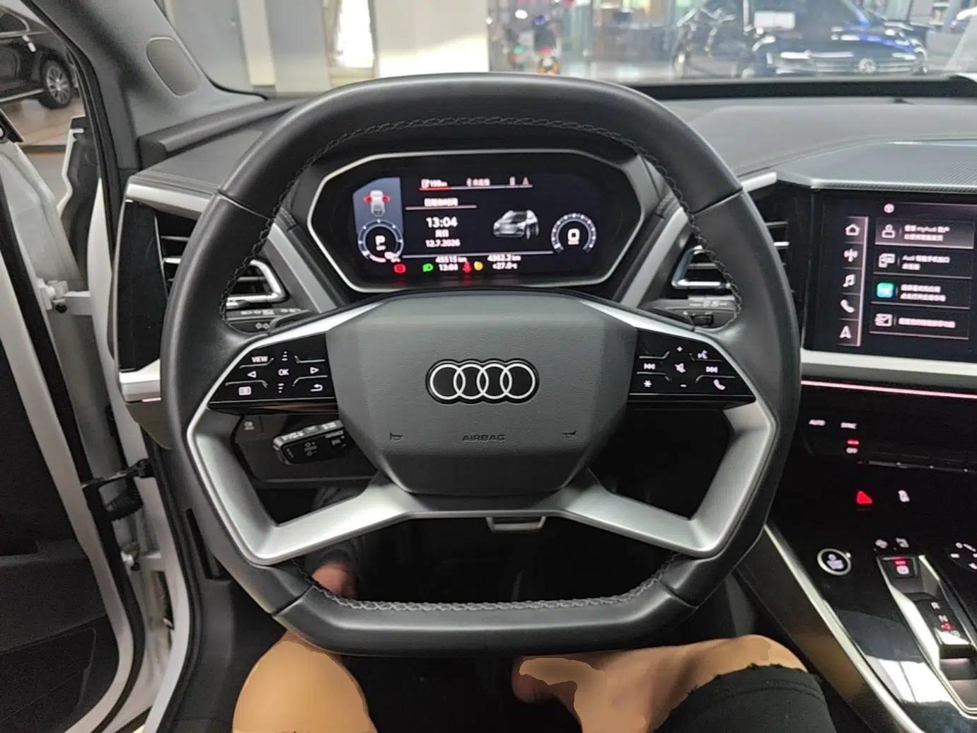 Audi Q4 e-tron 2024 40 e-tron Adventure Edition — миниатюра 18