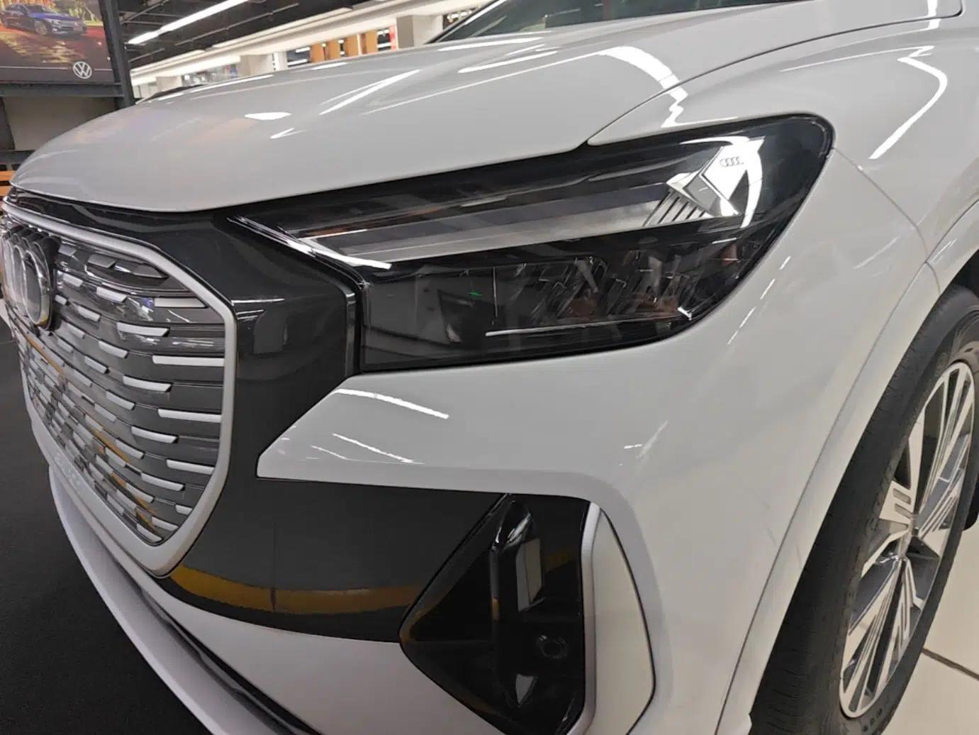 Audi Q4 e-tron 2024 40 e-tron Adventure Edition — миниатюра 8