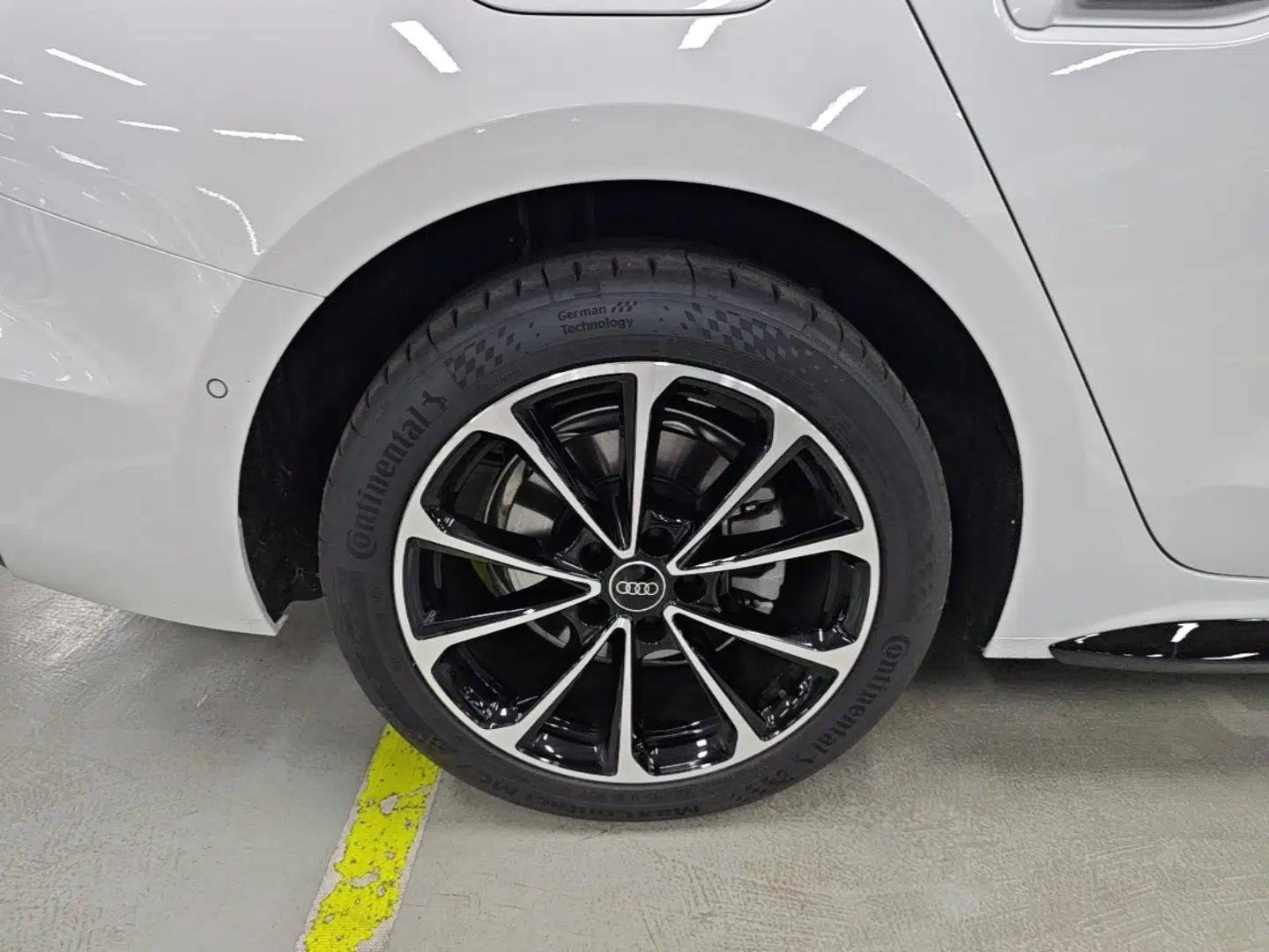 Audi A5L 2026 2.0T Sport Plus — миниатюра 11