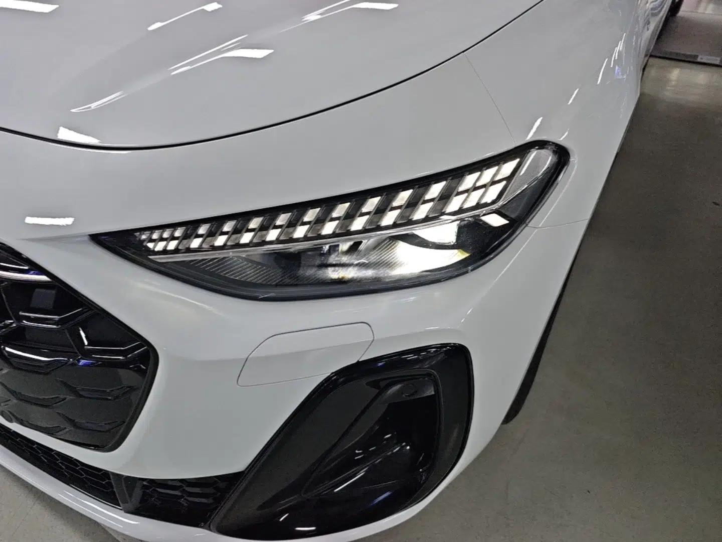 Audi A5L 2026 2.0T Sport Plus — миниатюра 8