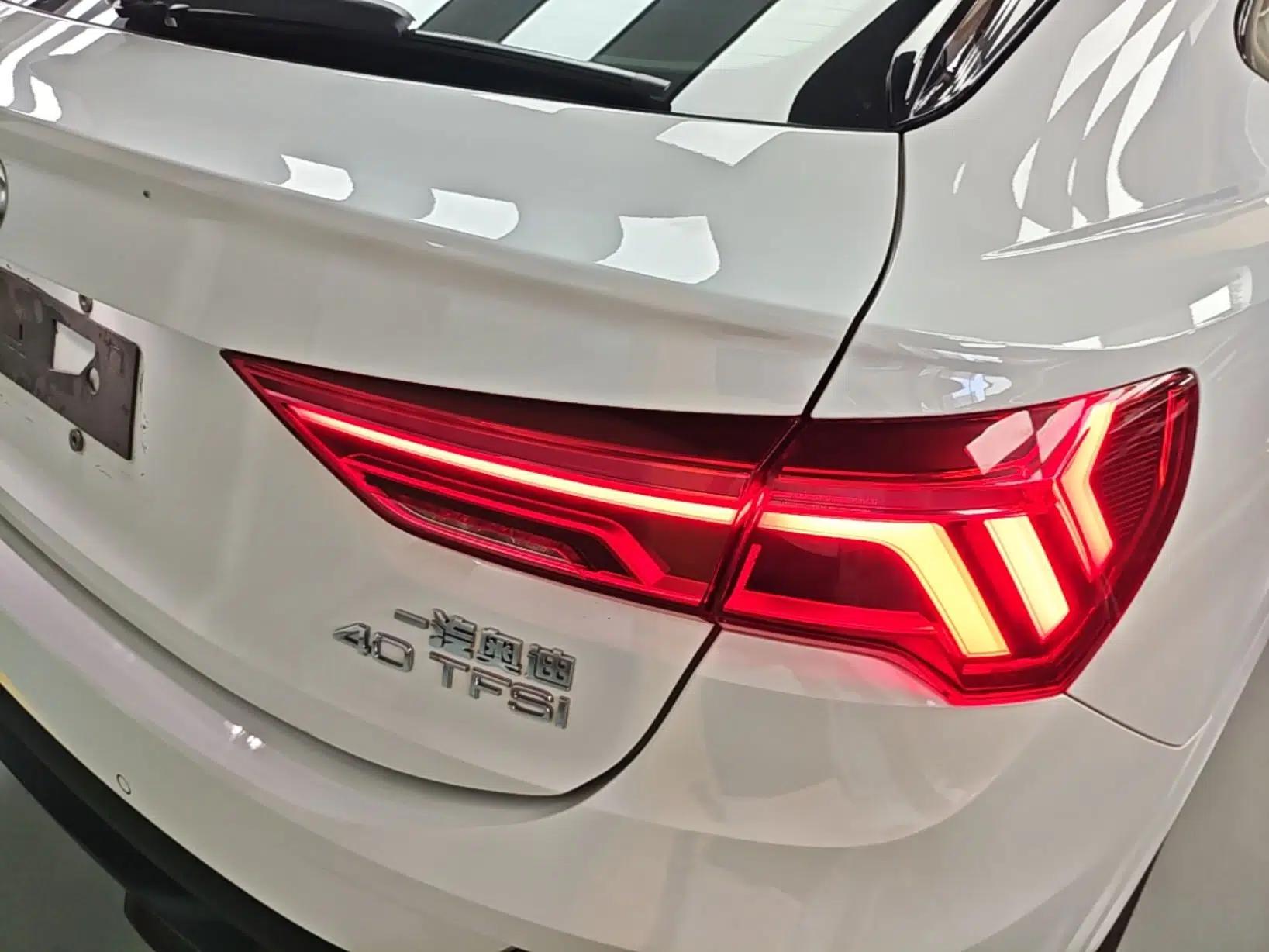 Audi Q3 Sportback 2022 40 TFSI Fashion Model — миниатюра 9