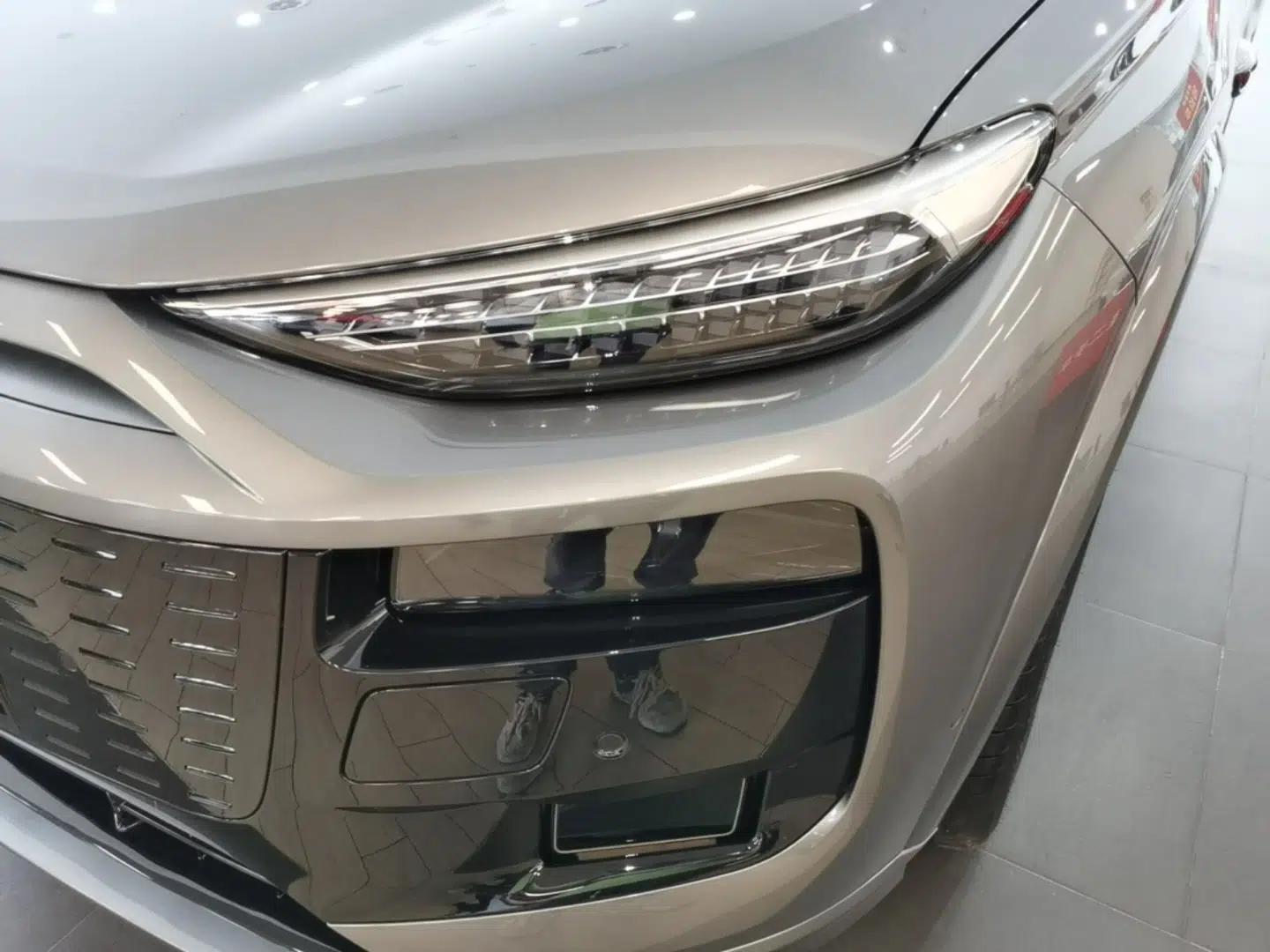 Audi Q6L e-tron 2026 First Launch Navigation Edition — миниатюра 8