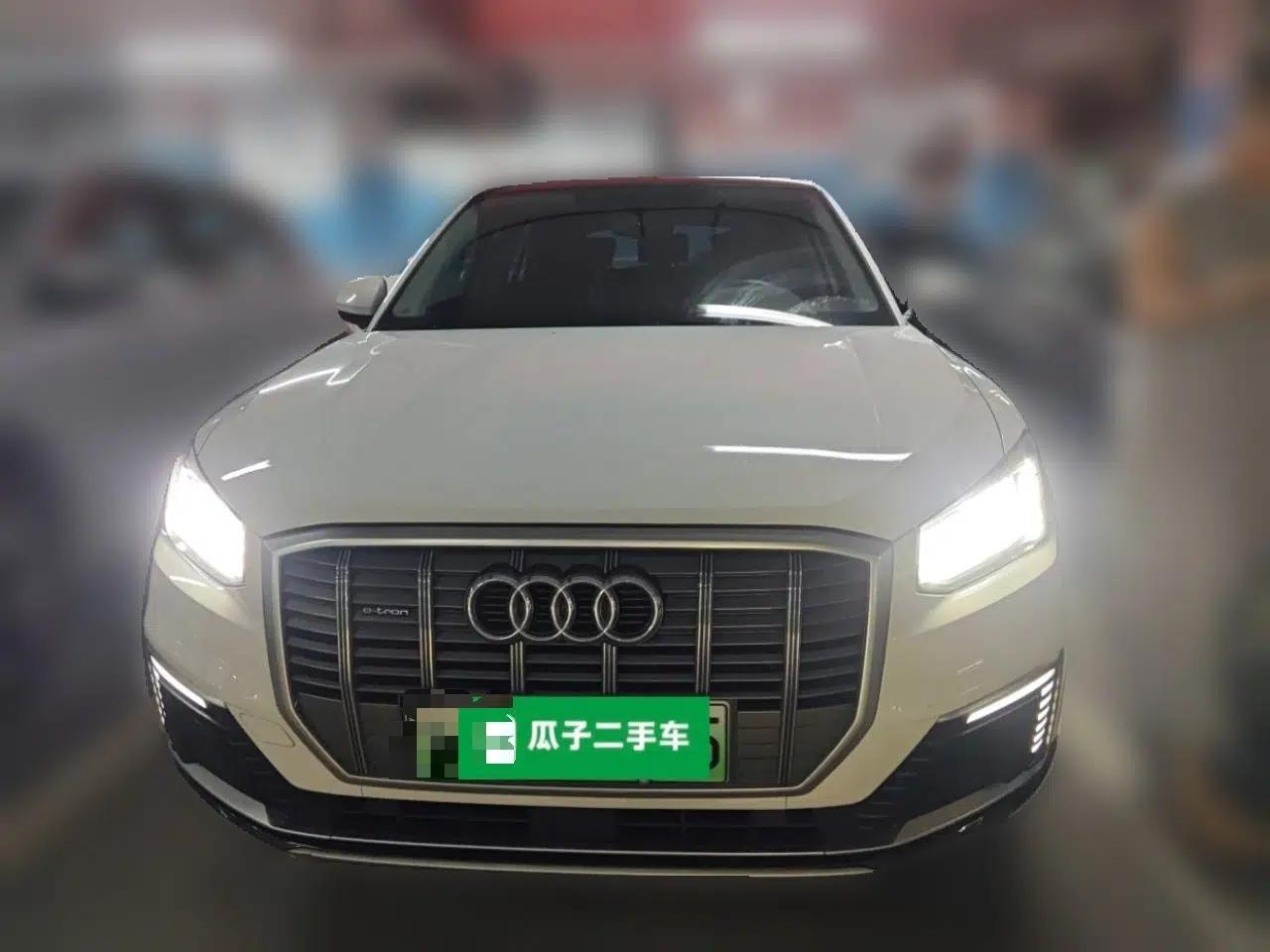 Audi Q2L e-tron 2019 Q2L e-tron Pure Electric Smart Enjoyment Model — миниатюра 2