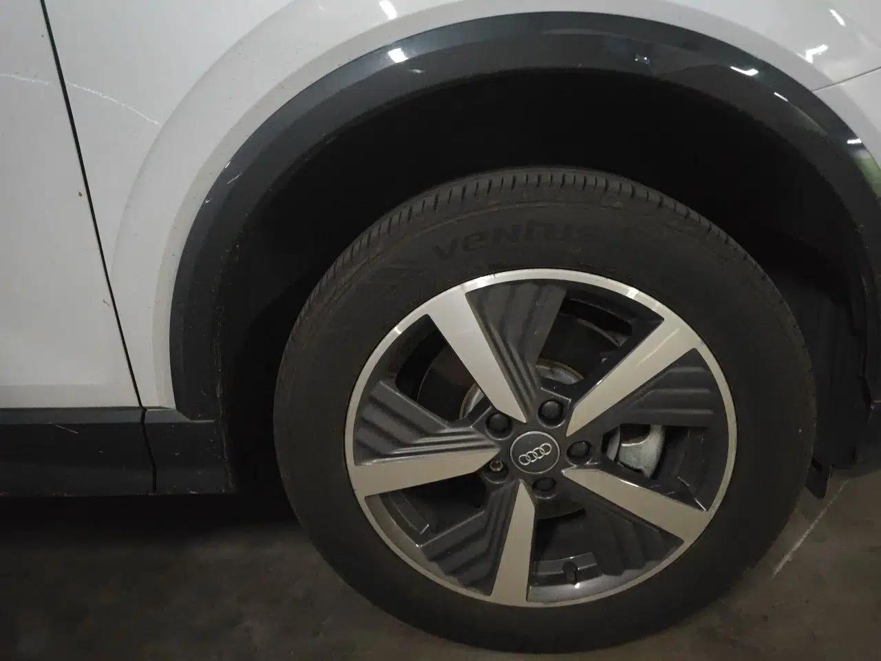 Audi Q2L e-tron 2019 Q2L e-tron Pure Electric Smart Enjoyment Model — миниатюра 8