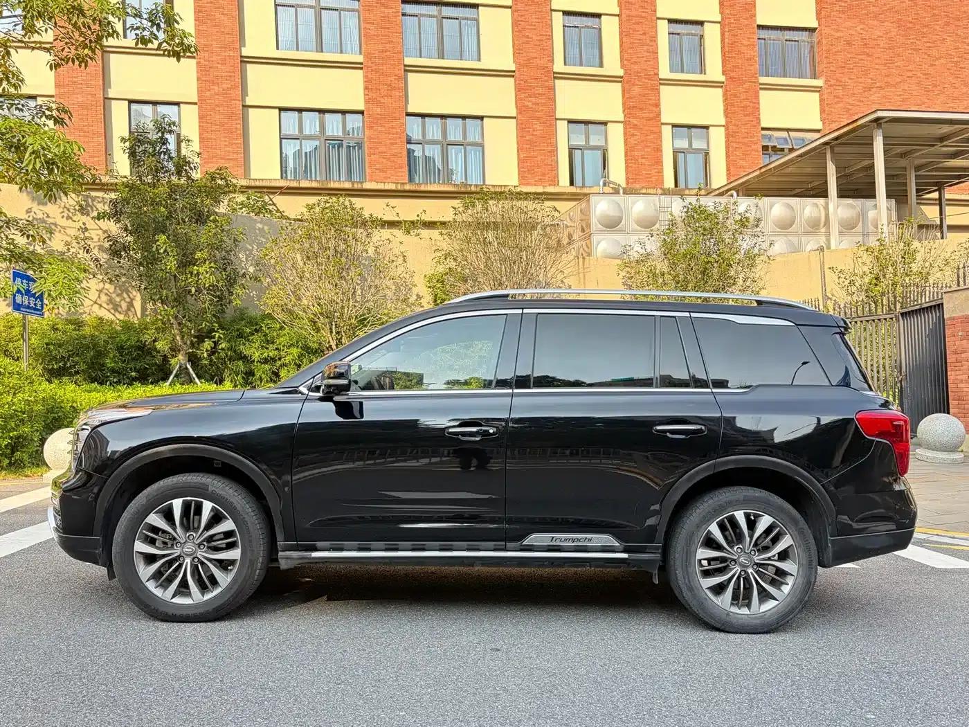 Trumpchi GS8 2017 320T 4WD Luxury Intelligent Connected Edition (7-seater) — миниатюра 2
