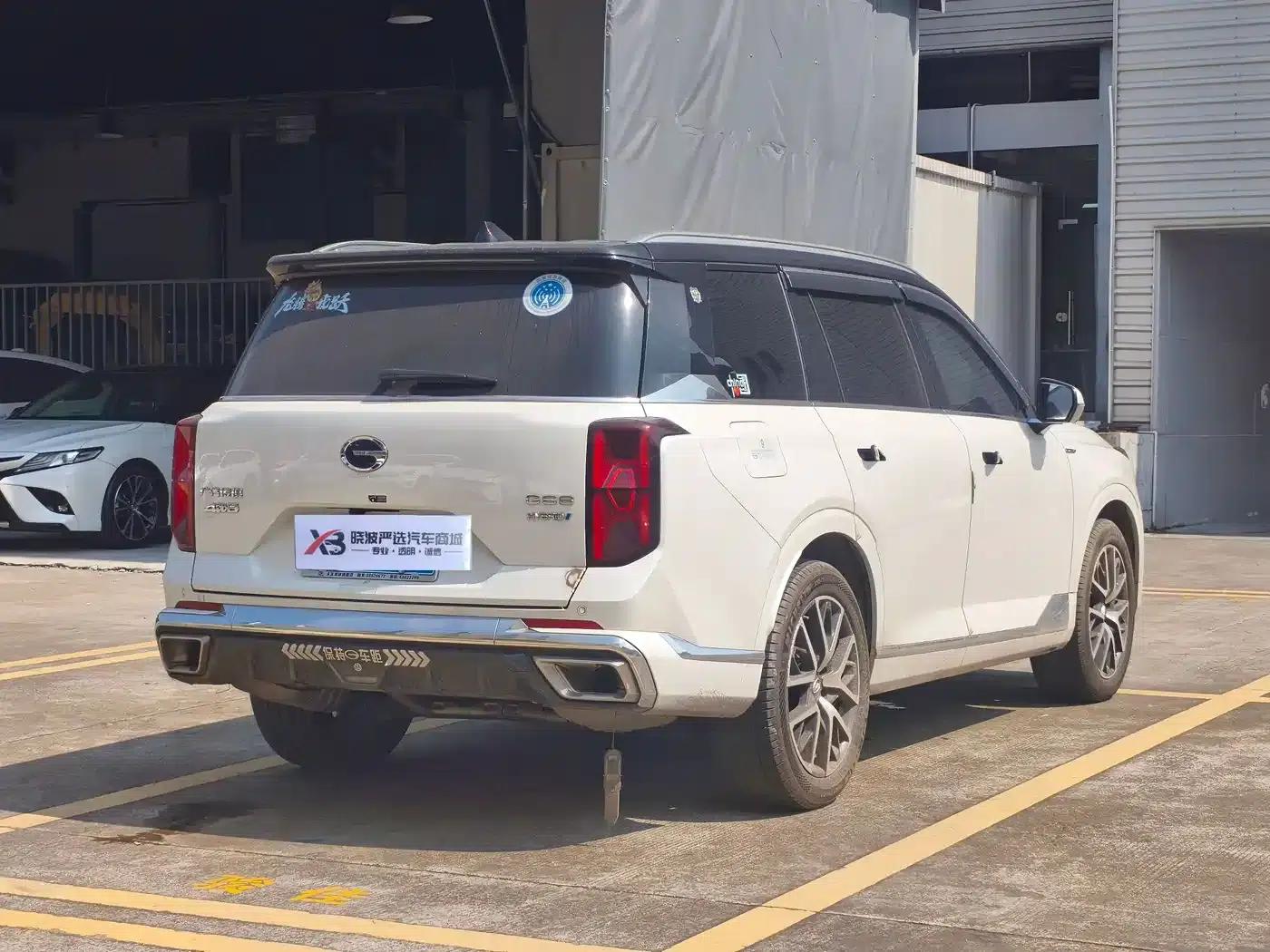 Trumpchi GS8 2024 Hybrid Series 2.0TM Two-Wheel Drive Premium Edition — миниатюра 16