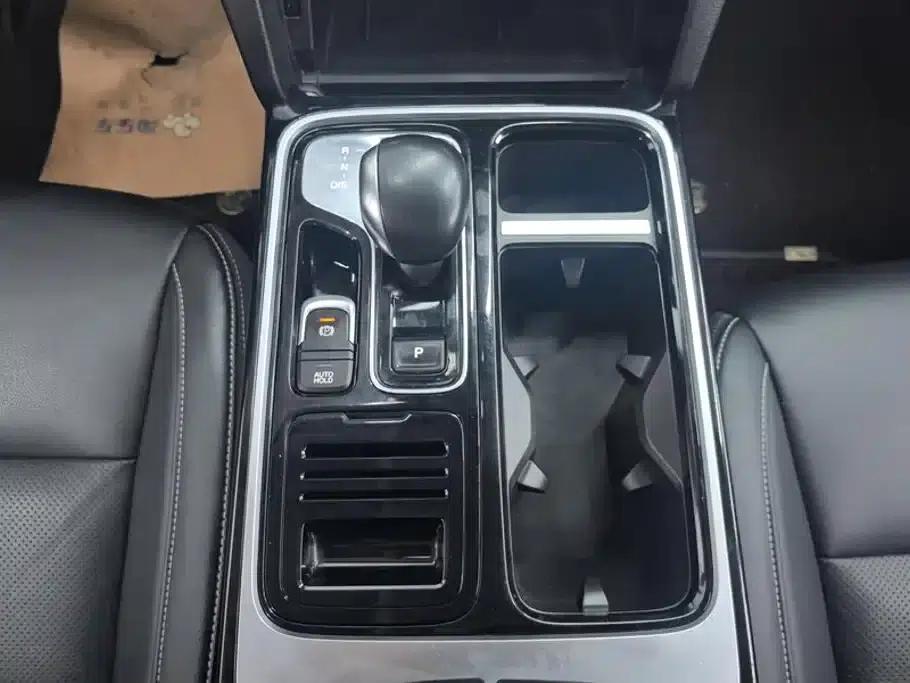 Trumpchi GS8 2020 390T 2WD Luxury Intelligent Commemorative Edition (7-seater) — миниатюра 16