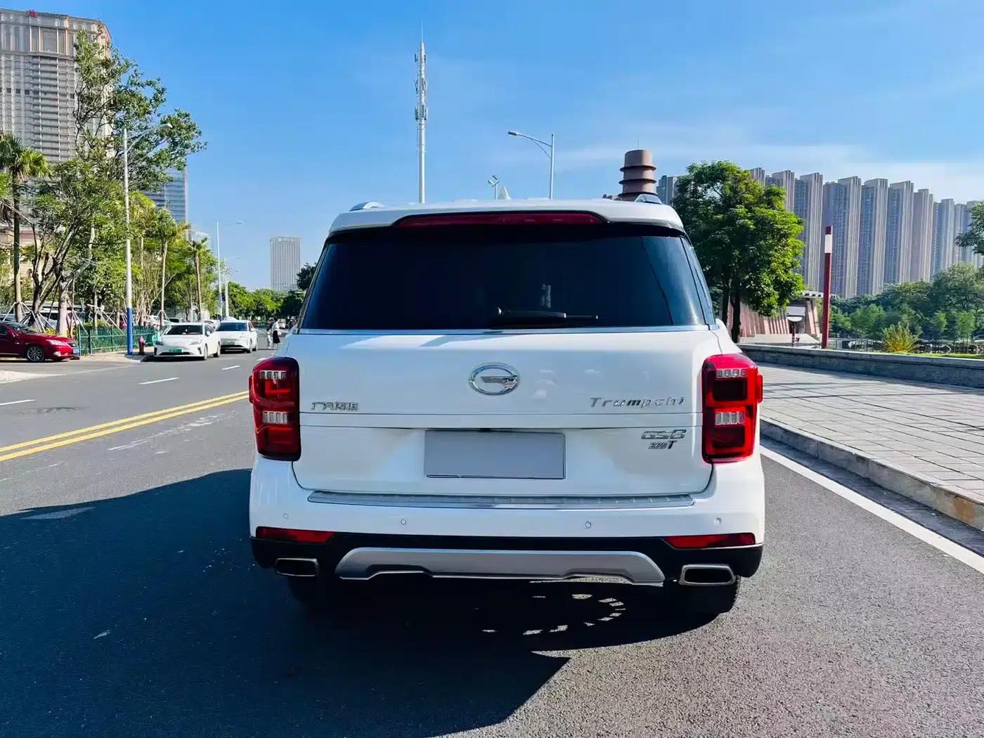 Trumpchi GS8 2017 320T 2WD Luxury Intelligent Connected Edition (7-seater) — миниатюра 12