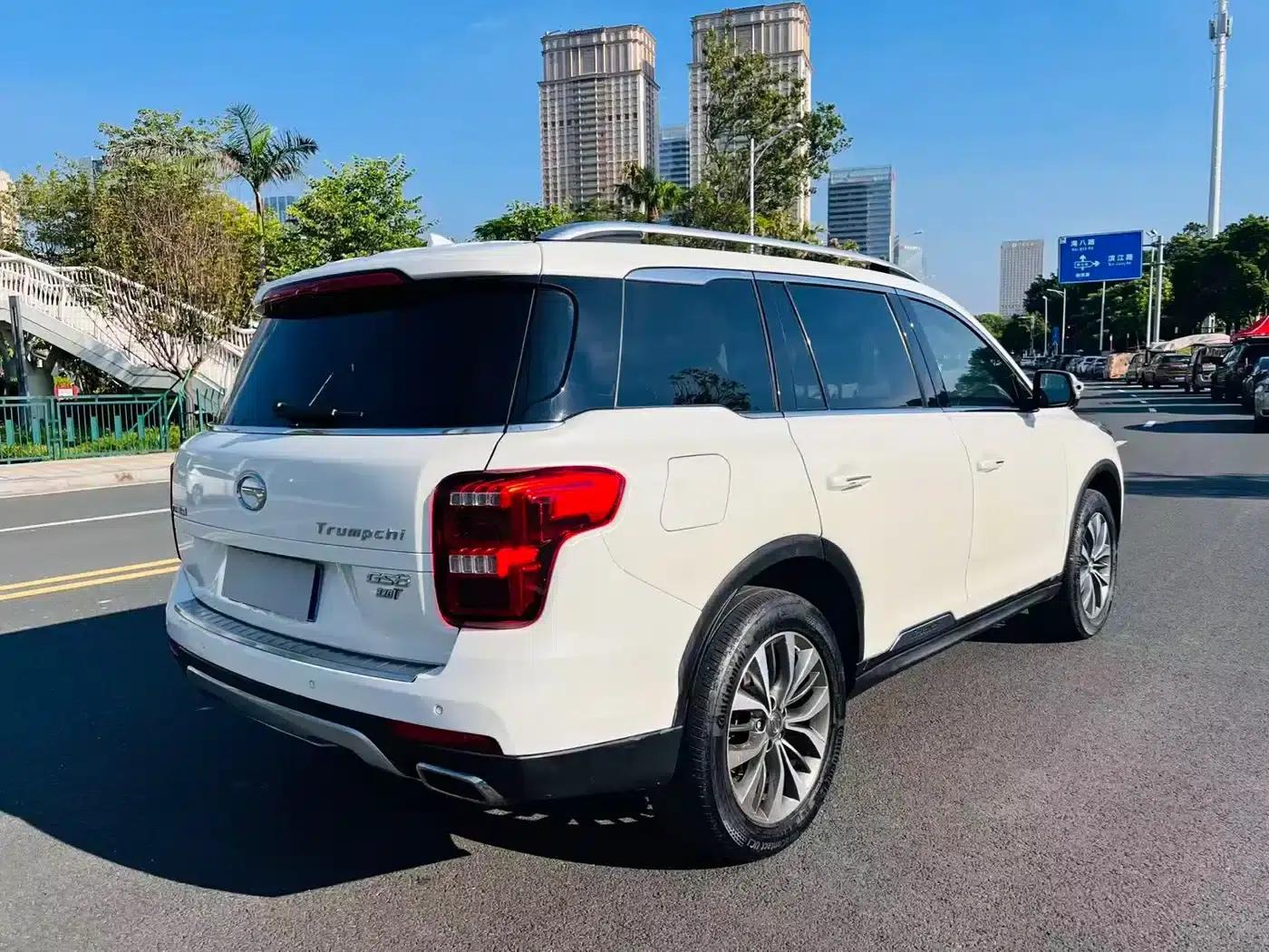 Trumpchi GS8 2017 320T 2WD Luxury Intelligent Connected Edition (7-seater) — миниатюра 13