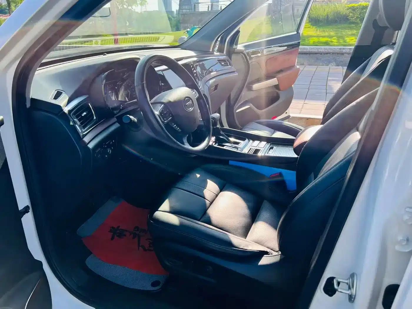 Trumpchi GS8 2017 320T 2WD Luxury Intelligent Connected Edition (7-seater) — миниатюра 4