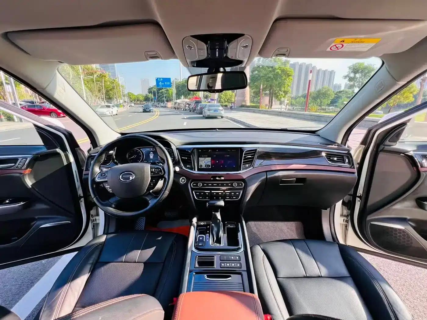Trumpchi GS8 2017 320T 2WD Luxury Intelligent Connected Edition (7-seater) — миниатюра 8
