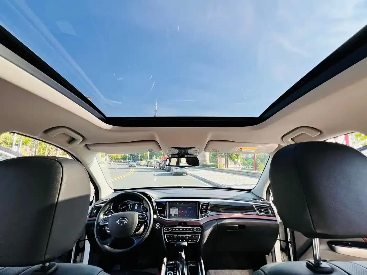 Trumpchi GS8 2017 320T 2WD Luxury Intelligent Connected Edition (7-seater) — миниатюра 9