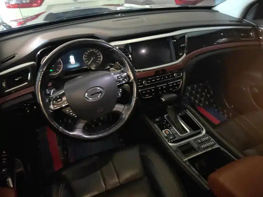 Trumpchi GS8 2017 320T 2WD Luxury Intelligent Connected Edition (7-seater) — миниатюра 12