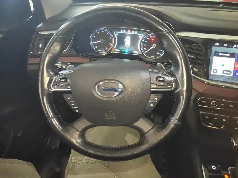 Trumpchi GS8 2017 320T 2WD Luxury Intelligent Connected Edition (7-seater) — миниатюра 15