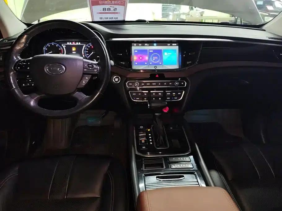 Trumpchi GS8 2017 320T 2WD Luxury Intelligent Connected Edition (7-seater) — миниатюра 12