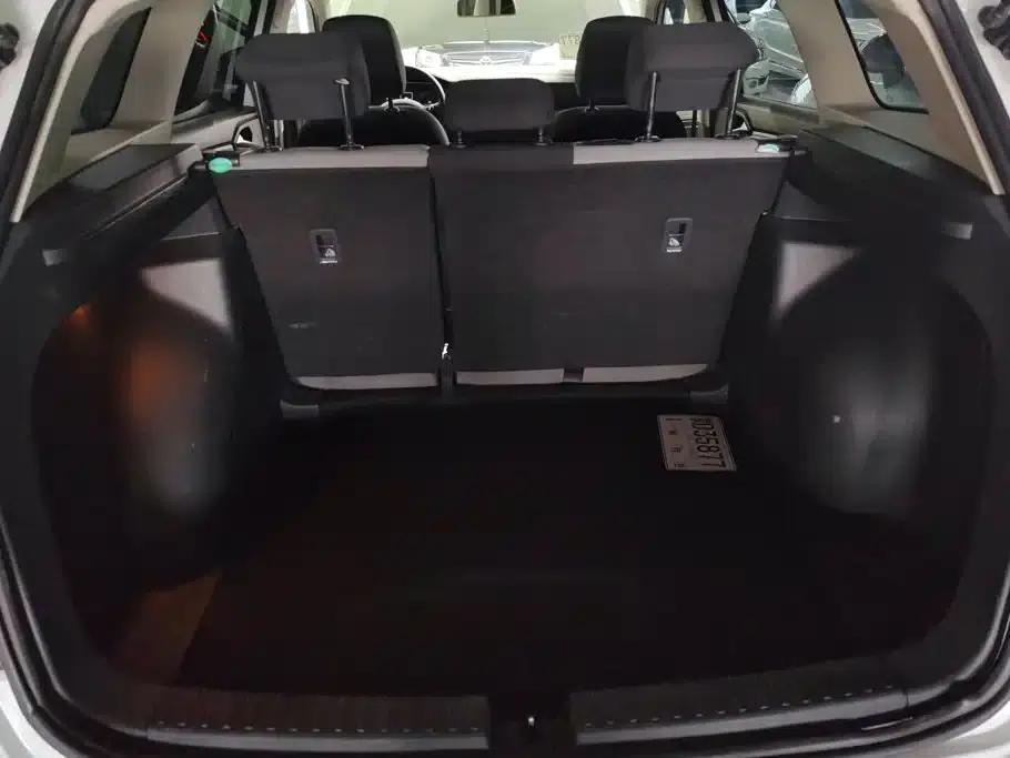 Trumpchi GS8 2017 320T 2WD Luxury Intelligent Connected Edition (7-seater) — миниатюра 4