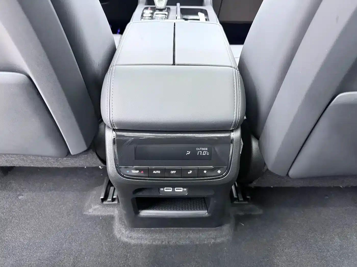Trumpchi GS8 2022 Hybrid Series 2.0TM 2WD Premium Edition (7-seater) — миниатюра 11