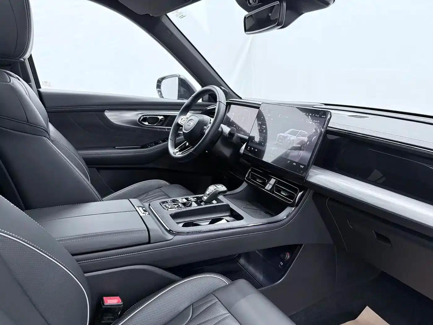 Trumpchi GS8 2022 Hybrid Series 2.0TM 2WD Premium Edition (7-seater) — миниатюра 6